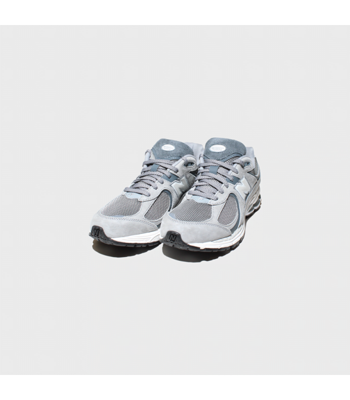 NB 2002 R