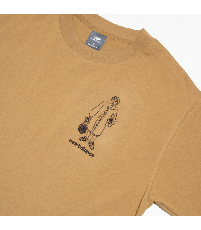 NB ATHLETICS RELAXED GRANDMA T-SHIRT