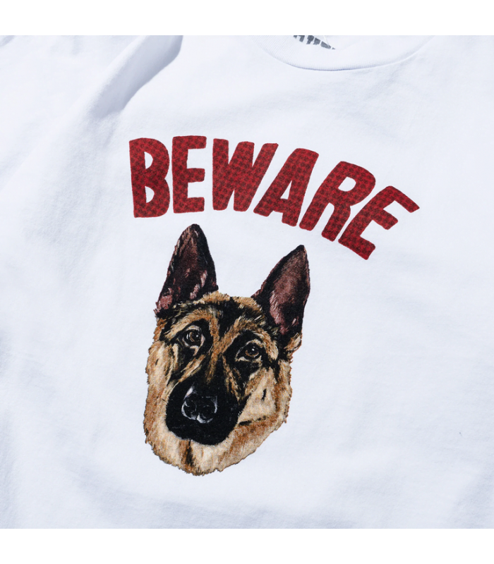 MARKET BEWARE SIGN T-SHIRT