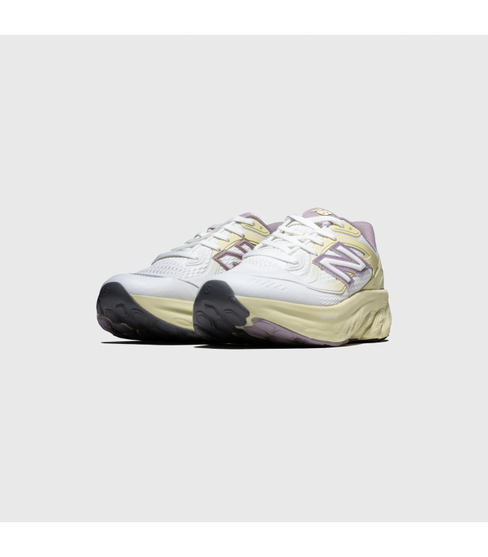 NB UTRNQ FRESH FOAM