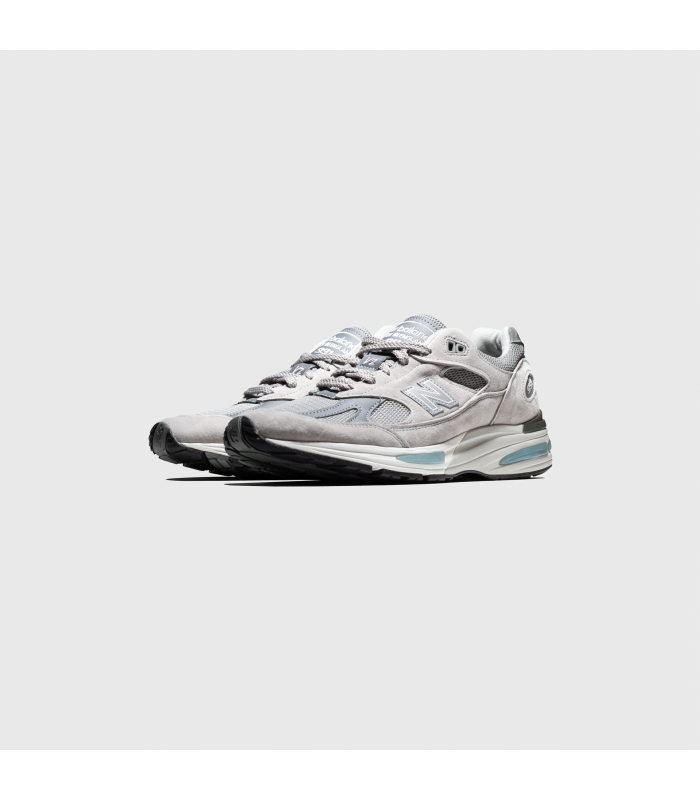 NB 991 MADE IN UK 