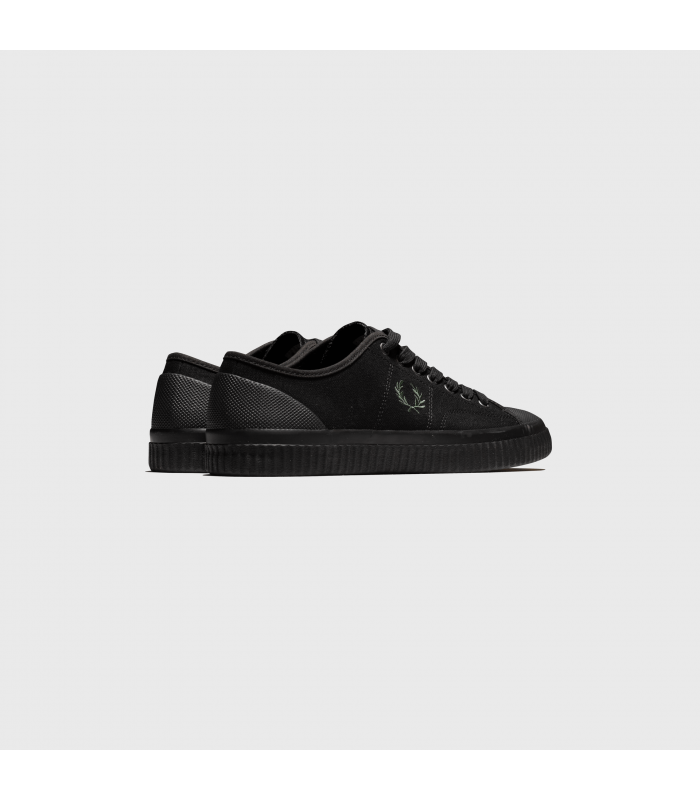 FP HUGHES LOW CANVAS