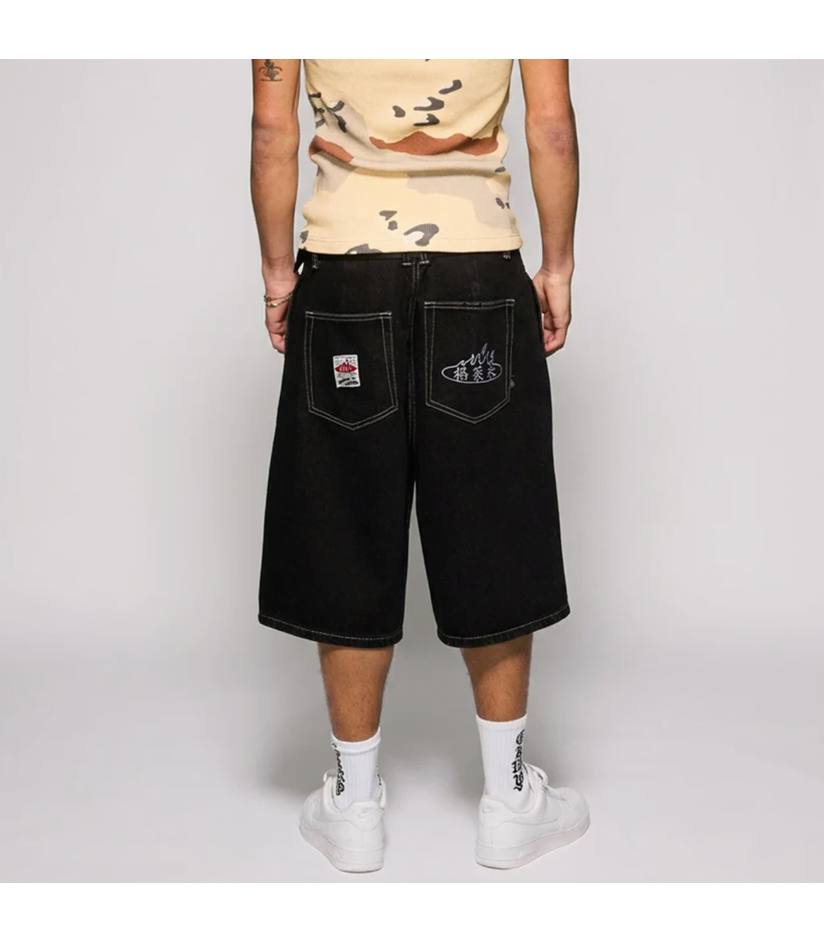 GRMY CONCREAT JUNGLE PLEATED DENIM SHORT