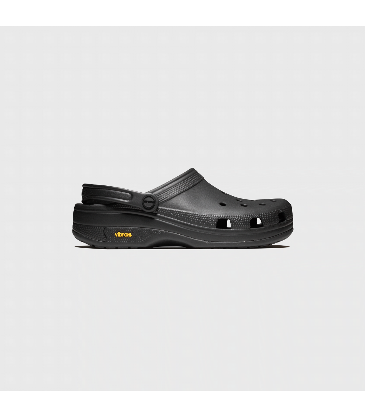 CROCS CLSASSIC EXP CLOG 