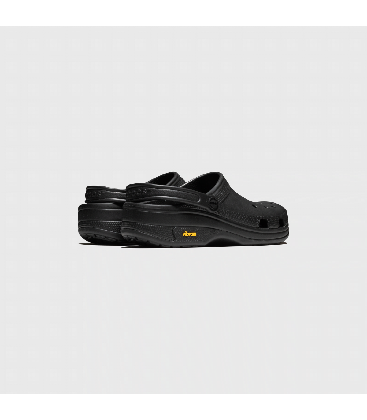 CROCS CLSASSIC EXP CLOG 