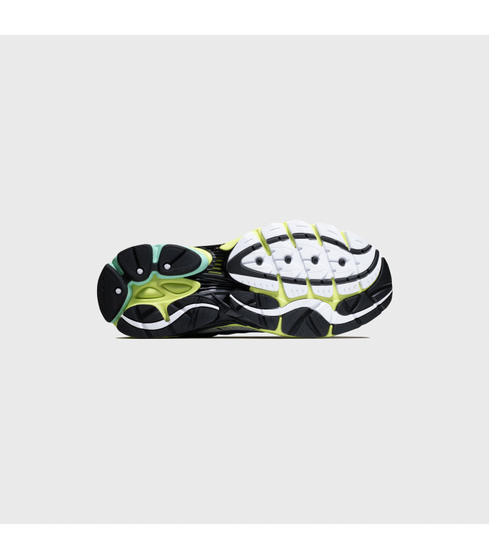 SAUCONY PROGRID OMNI 9 