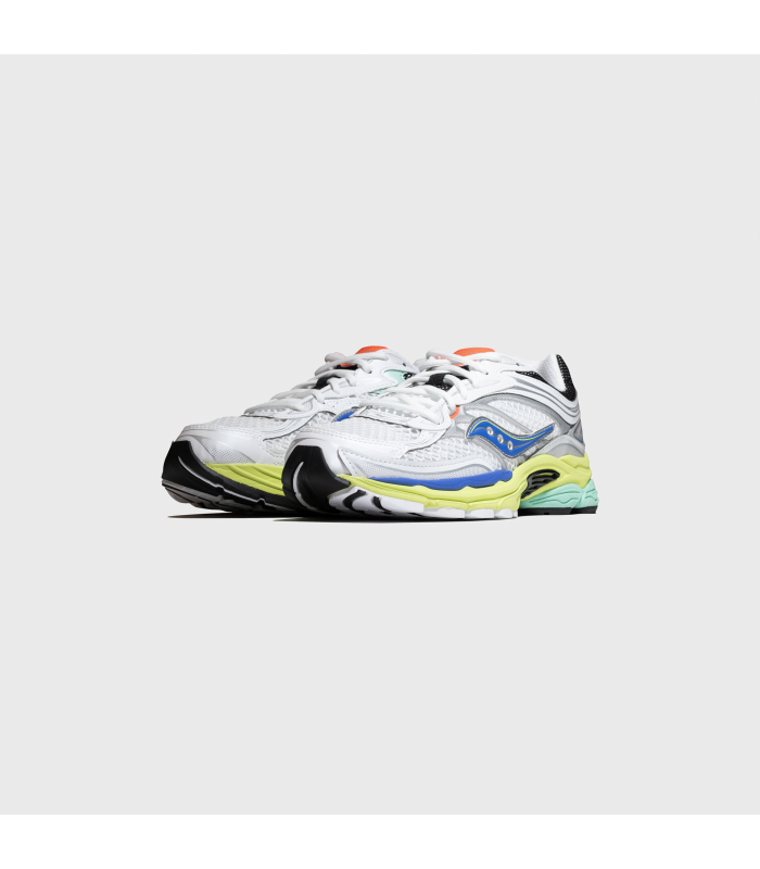 SAUCONY PROGRID OMNI 9 