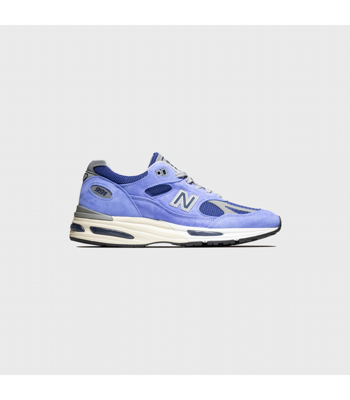 NB 991 MADE IN UK