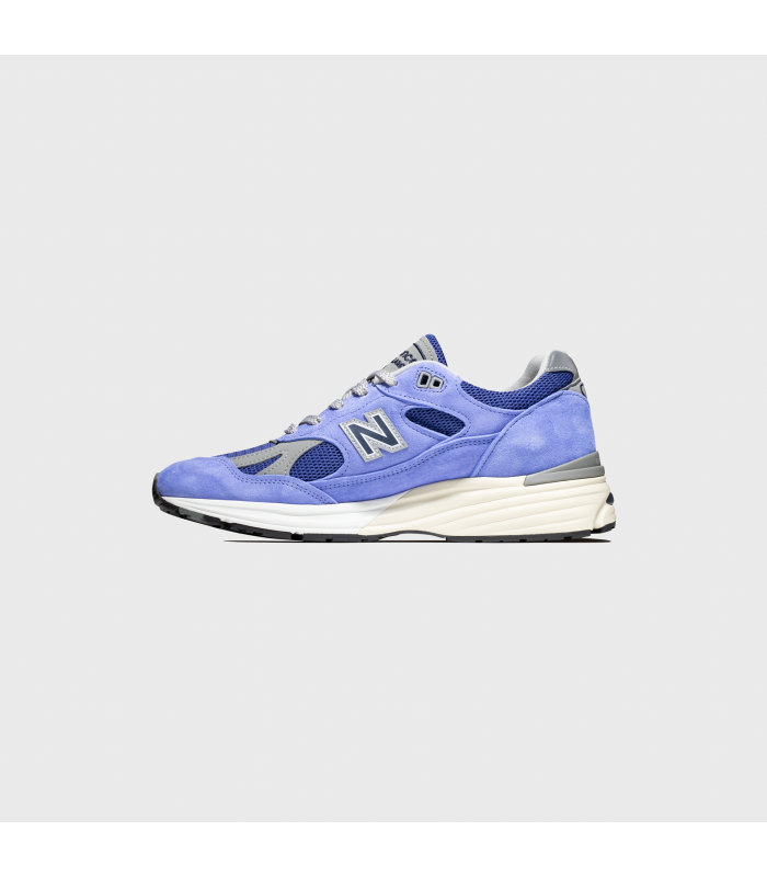 NB 991 MADE IN UK